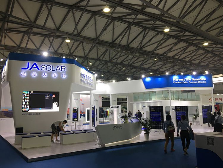 廣州景晴光電科技有限公司照明展展臺設計搭建